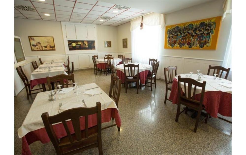 Hotel Vazzana Volpiano Exteriér fotografie